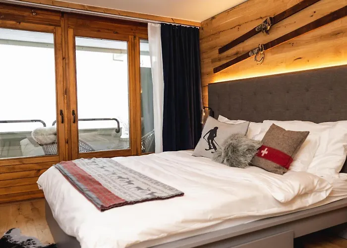 Wunderstay Alpine 403 Centric Studio Balcony/View
